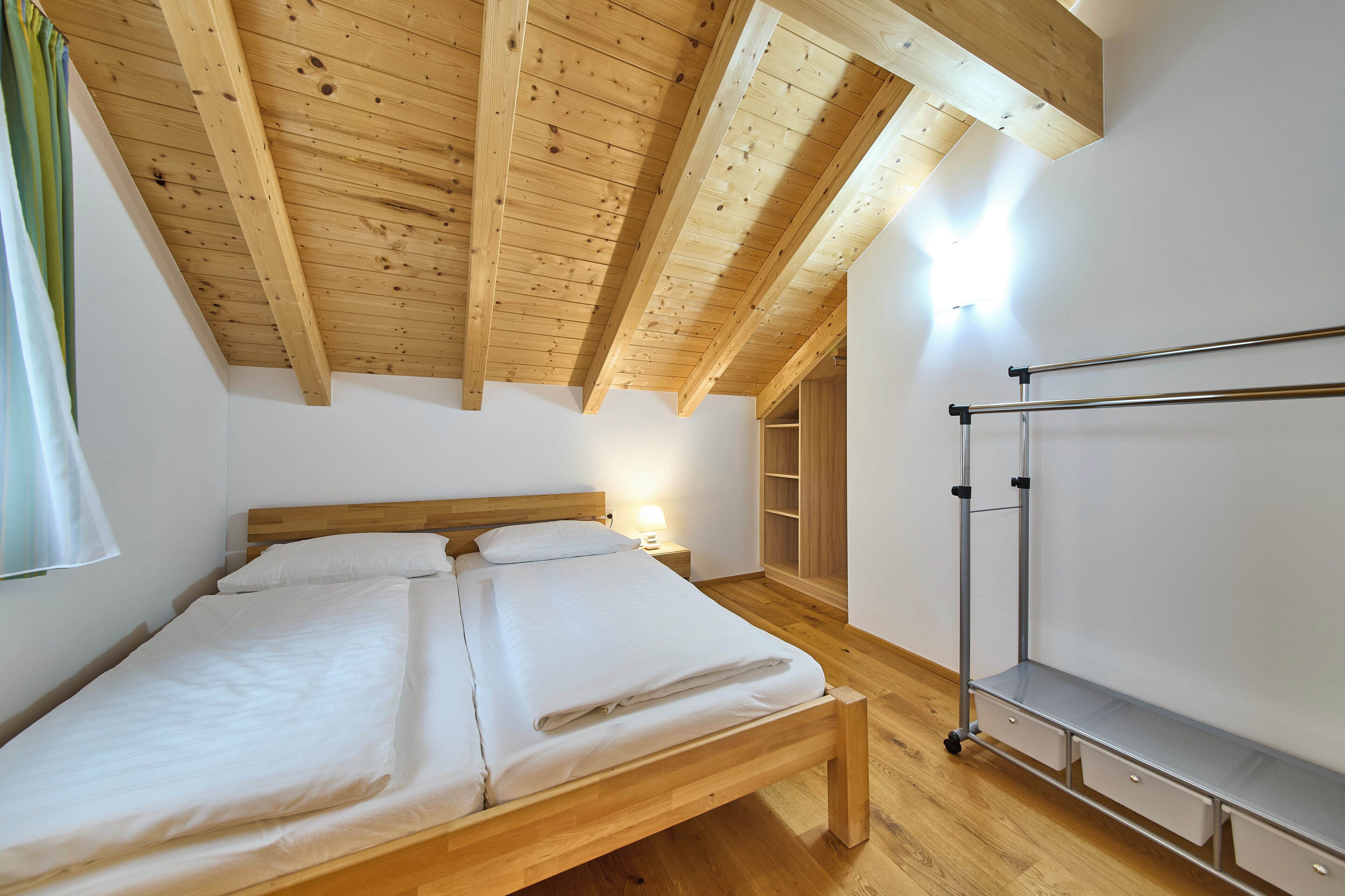 Comfort Condo, 2 Bedrooms, Pets allowed, Garden View | Cots/infant beds, free WiFi, bed sheets