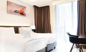 Suite, 3 habitaciones | Tabla de planchar con plancha y wifi gratis