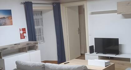 Holiday Home 'Do Avô Almeida' with Mountain View, Balcony and Wi-Fi