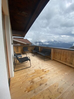 クラシック ハウス 2 ベッドルーム | バルコニー