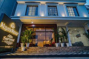 Exterior -  MAYA'S MANOR - A Luxury Lake View Boutique Hotel (Udaipur)