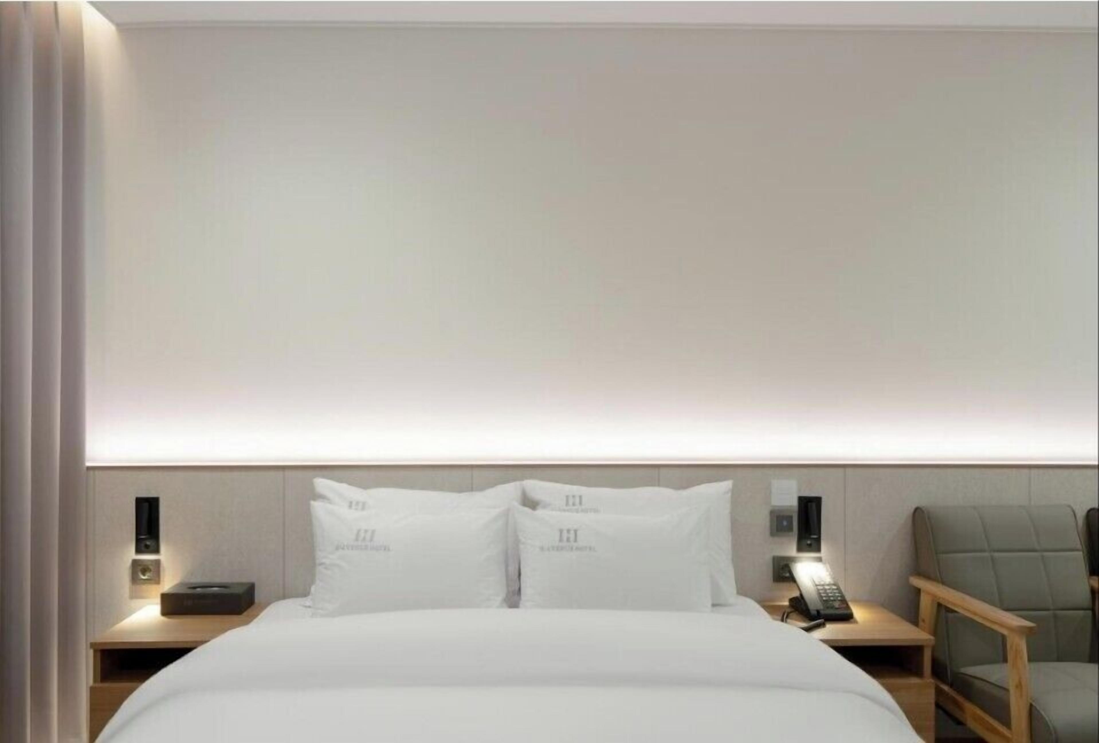 Suite (Breakfast for two included) | 書桌、免費 Wi-Fi、床單