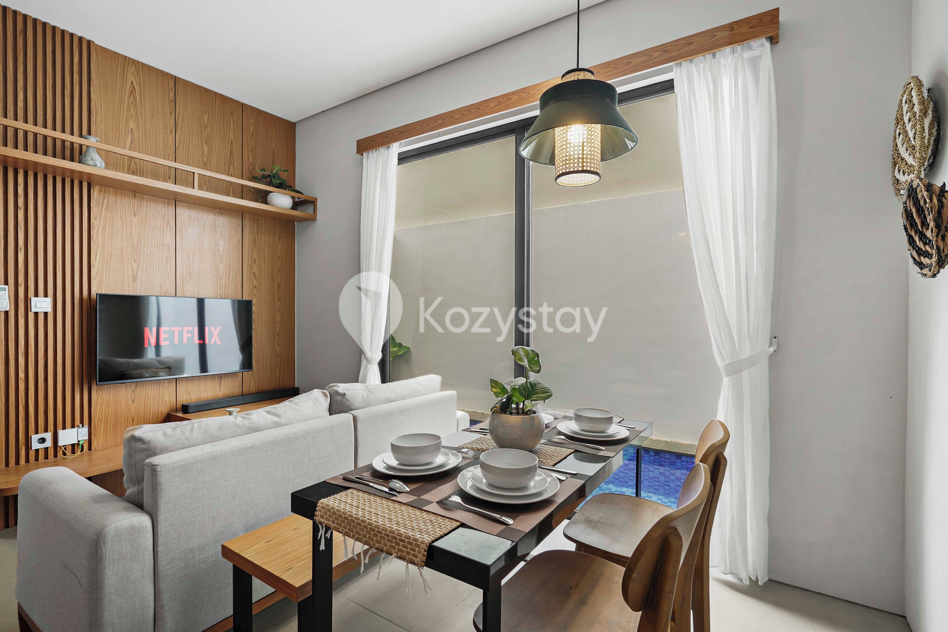 Villa, 3 Bedrooms, Balcony, Pool View | Dining room