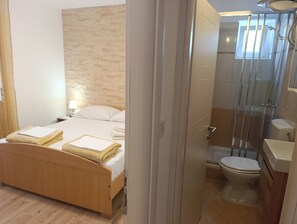 1 habitación, wifi gratis y ropa de cama 