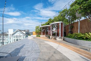 Rooftop terrace - Bayphere residence by Prop Hopper (Sattahip)