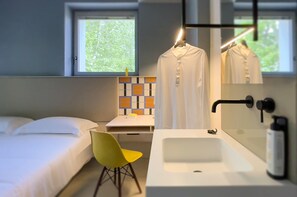 Double Room, Garden View | Soundproofing, free WiFi