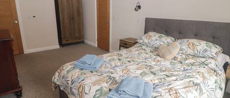 2 chambres, décoration personnalisée, ameublement personnalisé