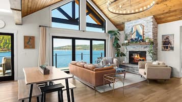 TV, fireplace, offices