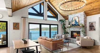 Luxury Waterfront Retreat | Dock, Views & Lake Days