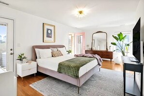 4 chambres, fer et planche à repasser, Wi-Fi gratuit, draps fournis