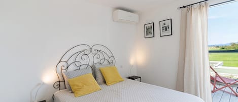 1 室のベッドルーム、WiFi、ベッドシーツ