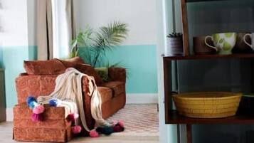 Suite, 4 chambres, cuisine | Aire de séjour