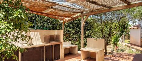 Aire de pique-nique/barbecue