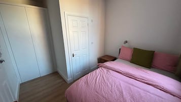 1 dormitorio, wifi, ropa de cama