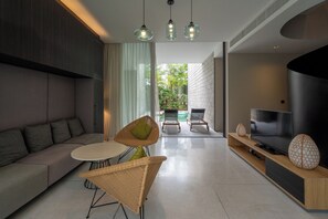 2 Bedrooms Villa with Private Pool | Living area
