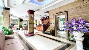 Unclassified image, 3 of 9, button - Royal Tuyen Quang Hotel (Tuyen Quang)