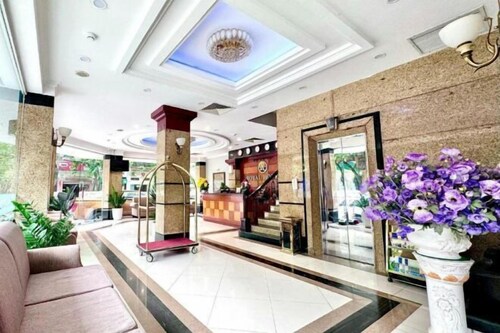 Royal Tuyen Quang Hotel