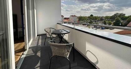 SUITE4ME - Balcony I Kitchen I Washing machine I Mainz-Kostheim