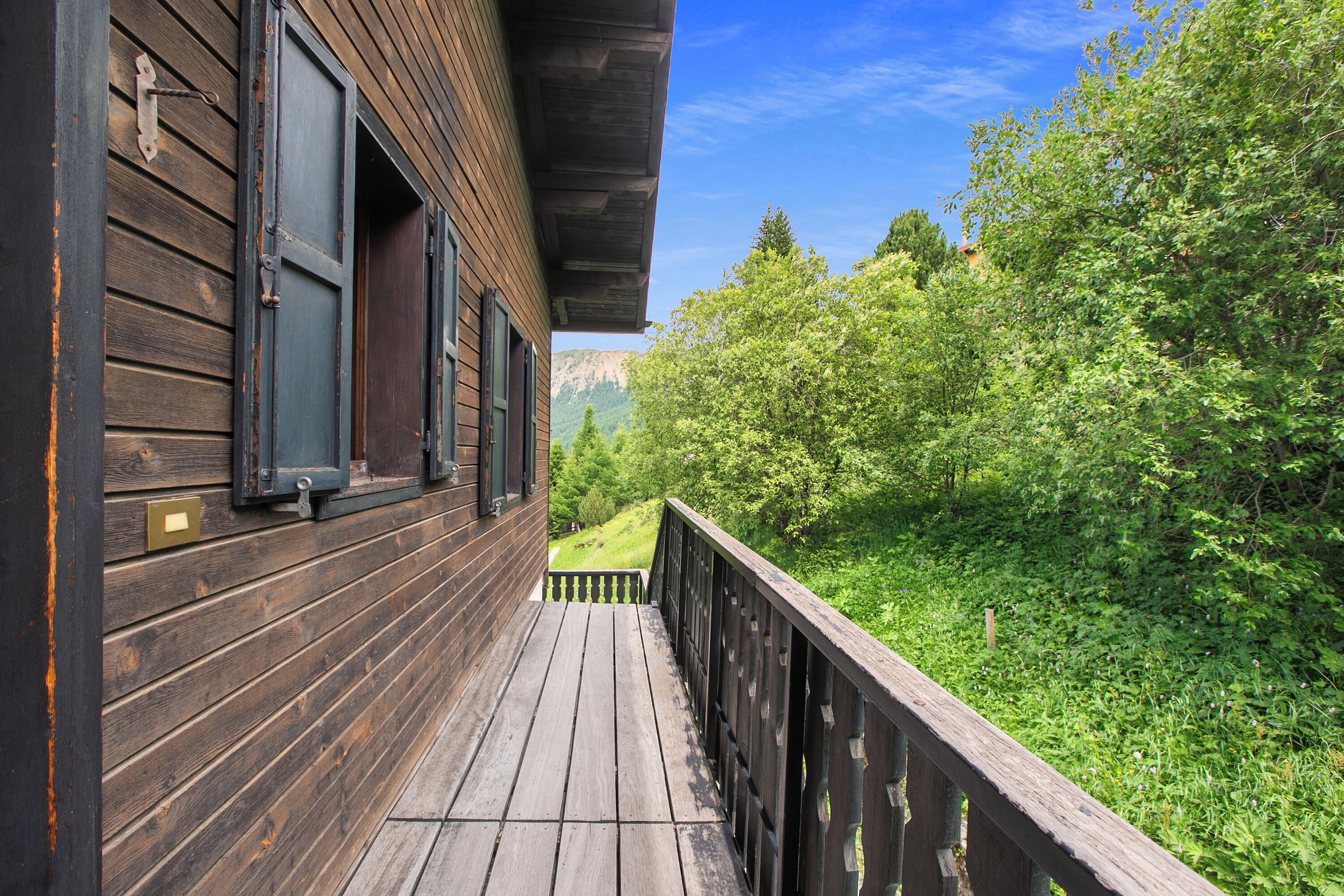 Perhehuoneisto, useita makuuhuoneita, 2 kylpyhuonetta, vuorten lähellä (Casa Stefania) | Terassi/patio