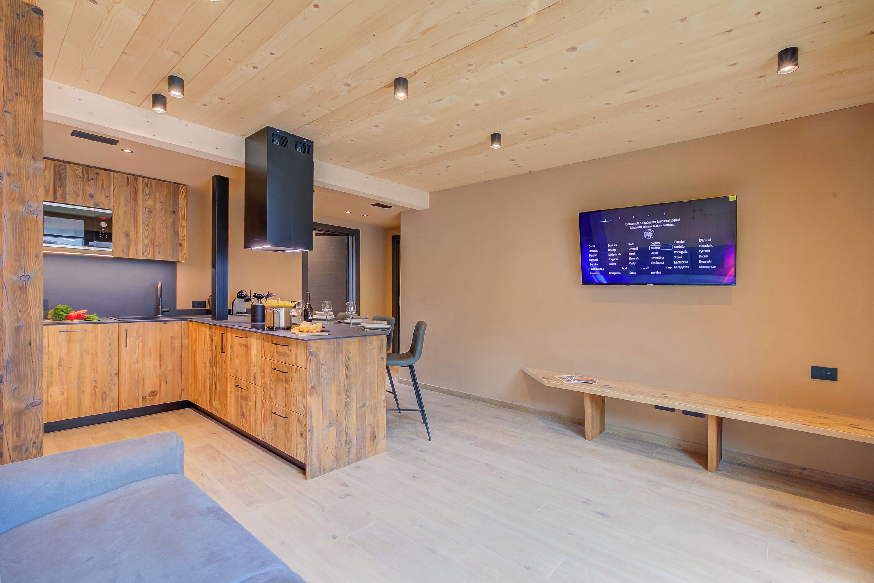 Family Apartment, Multiple Bedrooms (Leba 1) | Private kitchen