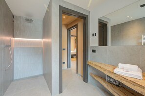 Family Apartment, Multiple Bedrooms (Leba 3) | Bathroom