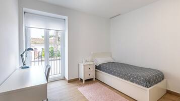 Habitación individual | Escritorio, wifi gratis, accesible en silla de ruedas