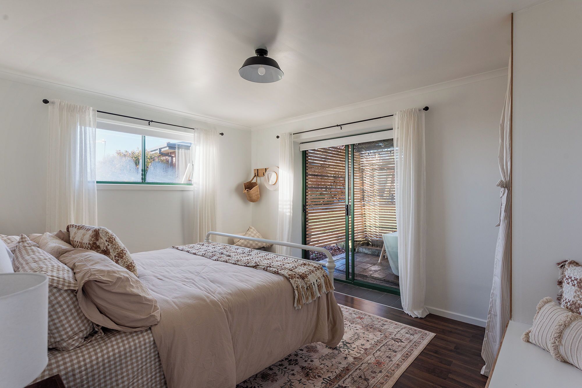 Comfort Apartment, Balcony, Valley View