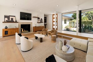 Luksushus, flere senger, adgang til basseng, fjellutsikt (Valea Estate) | Innvendig