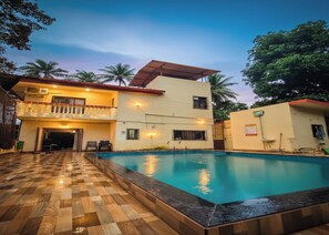 Bagian depan properti