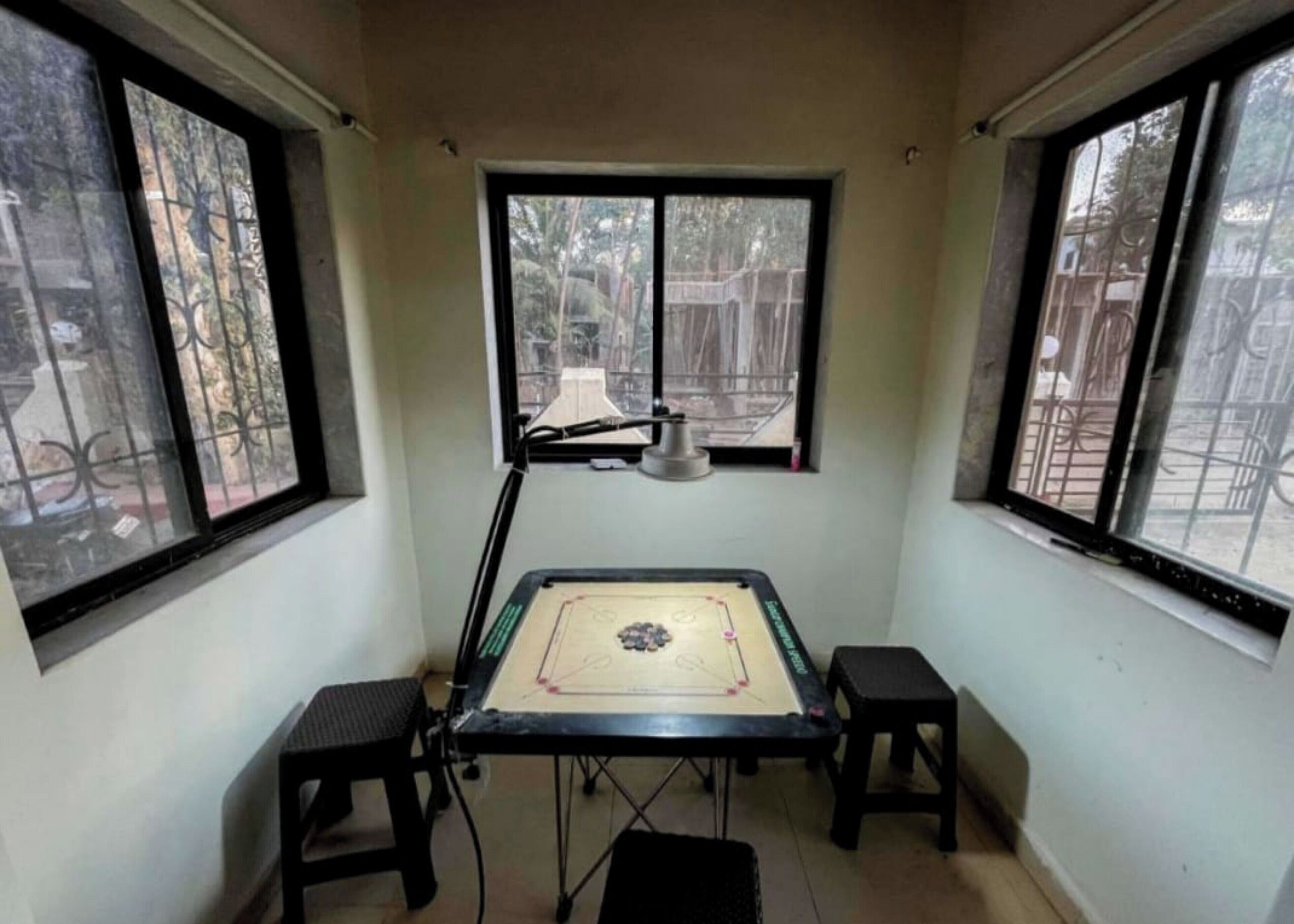 Zona de juegos infantil cubierta