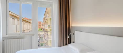 Double Room, Balcony