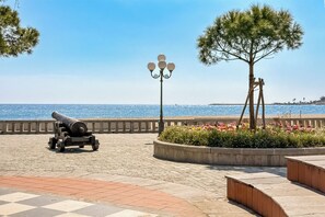 Exterior - Hotiday Diano Marina (Diano Marina)