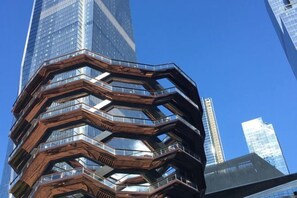 Exterior - Moon Lotus Abode (New York)