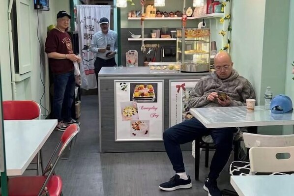 Restaurant - Moon Lotus Abode (New York)