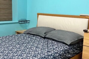 Room - Moon Lotus Abode (New York)