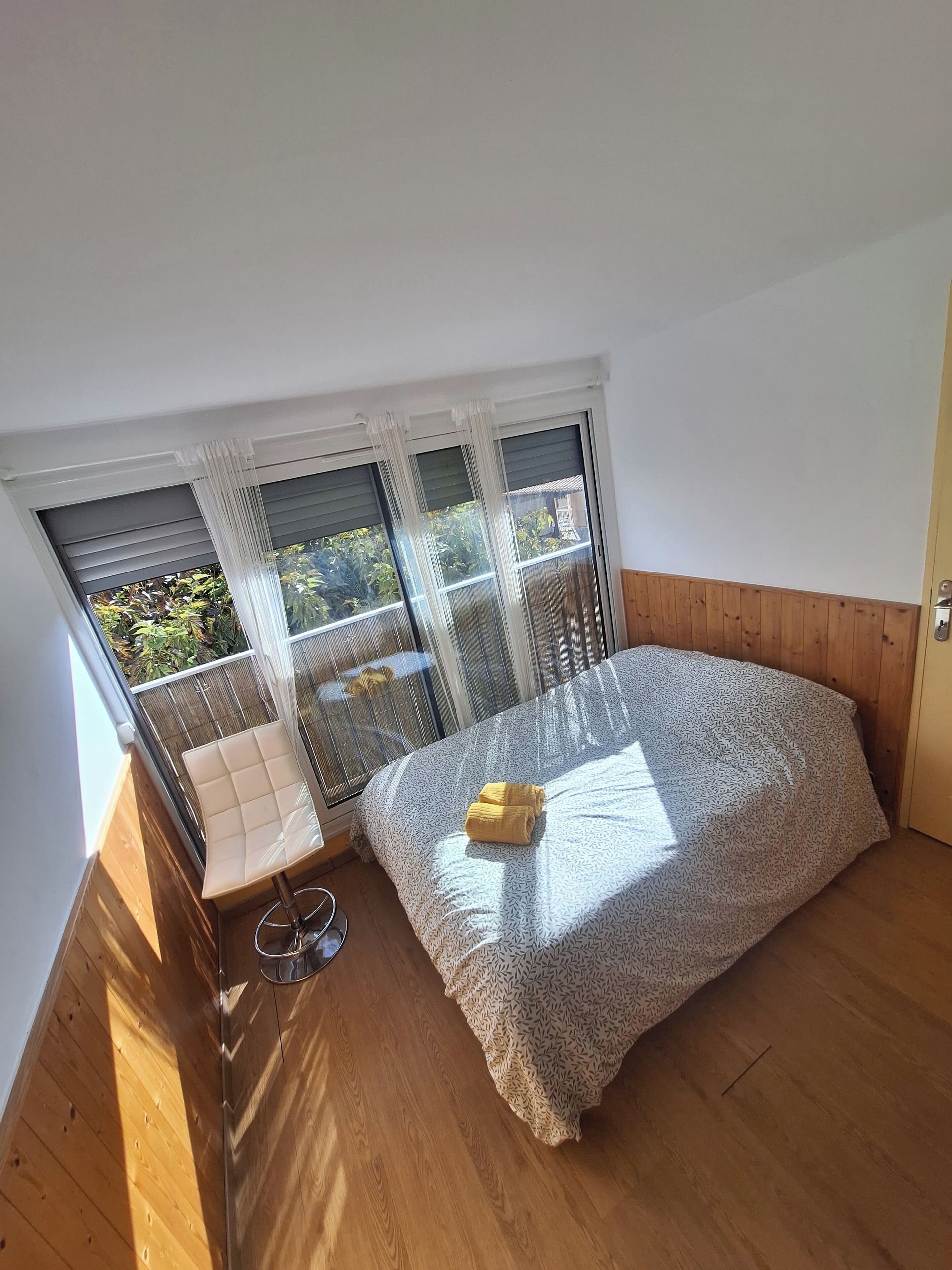 4 chambres, draps fournis