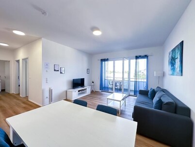 SUITE4ME - Balcony I Kitchen I Washing machine I Mainz-Kostheim