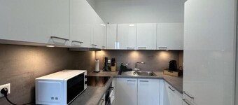 SUITE4ME - Balcony I Kitchen I Washing machine I Mainz-Kostheim