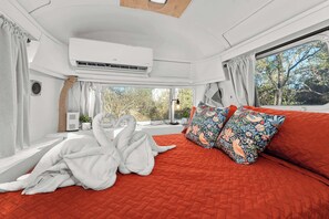 1 soverom, strykejern/-brett, wi-fi og sengetøy