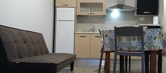 THE GECKO HOUSES - DELIGHTFUL