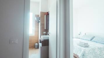 1 Schlafzimmer, Bügeleisen/Bügelbrett, WLAN, Bettwäsche