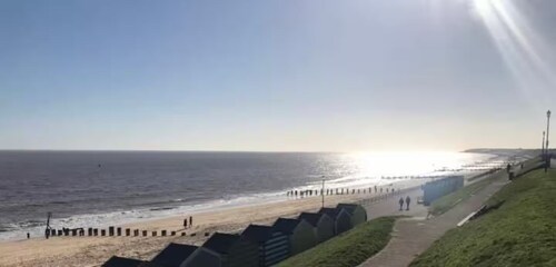 Amber House - Stunning 8 Bedroom House