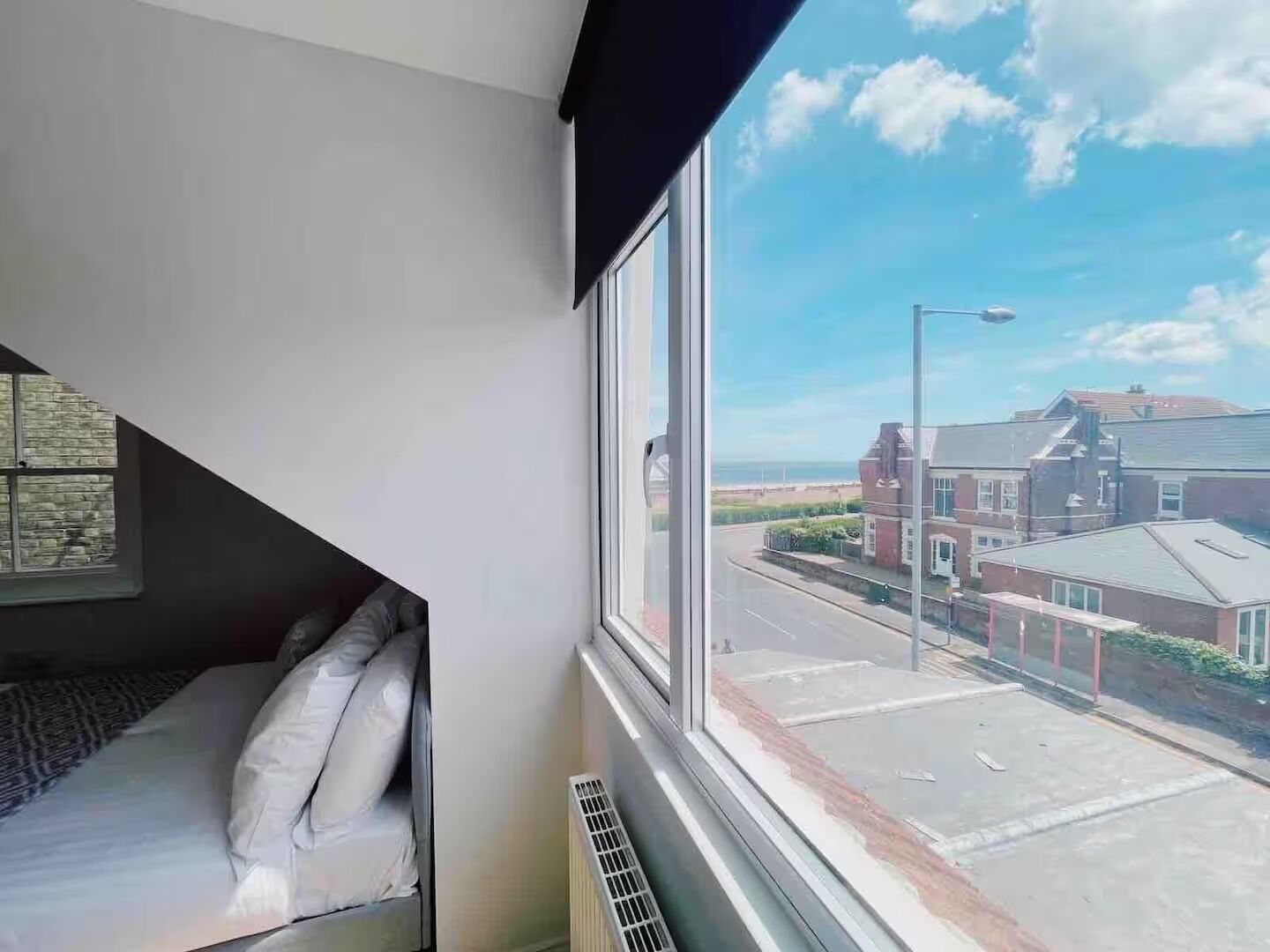 8 soverom, strykejern/-brett, wi-fi og sengetøy