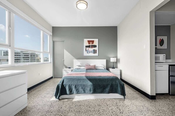 1 bedroom, iron/ironing board, travel crib, free WiFi