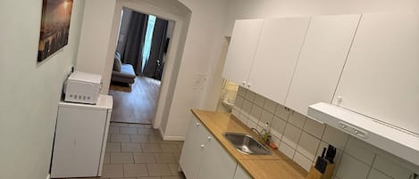 基本公寓 | 私人廚房 | 電冰箱、微波爐、烤箱、爐台