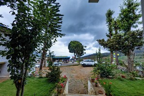Deluxe Twin Room | View from room - Hotel Shree Homestay (Ootacamund)