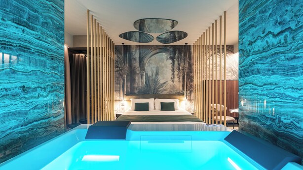 Luxury Suite, Private Pool | Spa | Tab panas 