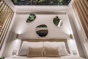 Luxury Suite, Private Pool | In-room safe, laptop workspace, blackout drapes, soundproofing