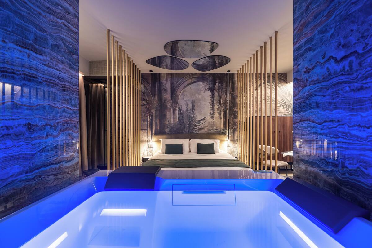 Luxury Suite, Private Pool | In-room safe, laptop workspace, blackout drapes, soundproofing