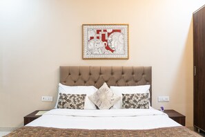 In-room safe, desk, free WiFi, bed sheets - The Hoften Enkay Residency DLF Galleria (Gurugram)